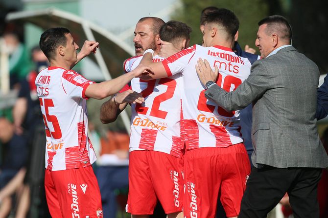 FK Crvena zvezda, FK Inđija