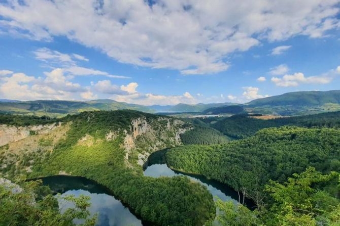 Uvačko jezero Uvac