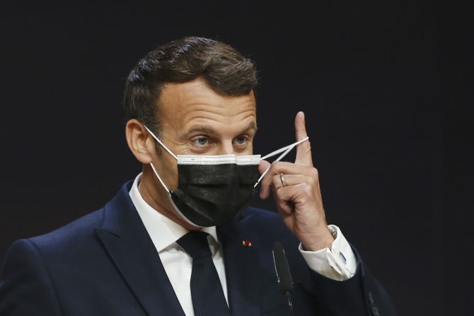 Emmanuel Macron, Emanuel Makron