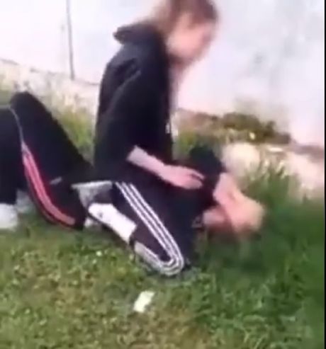 Vršnjačko nasilje u Jajcu Vršnjačko nasilje u Jajcu