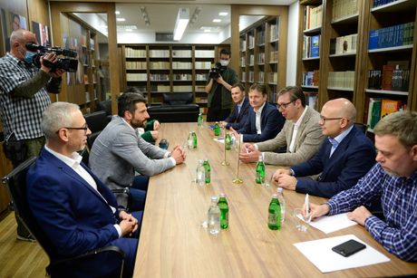 Sastanak delegacija Srpske napredne stranke SNS i SPAS-a, Aleksandar Vučić i Aleksandar Šapić