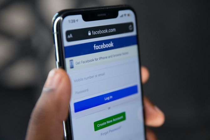 facebook, fejsbuk, telefon facebook, fejsbuk, telefon