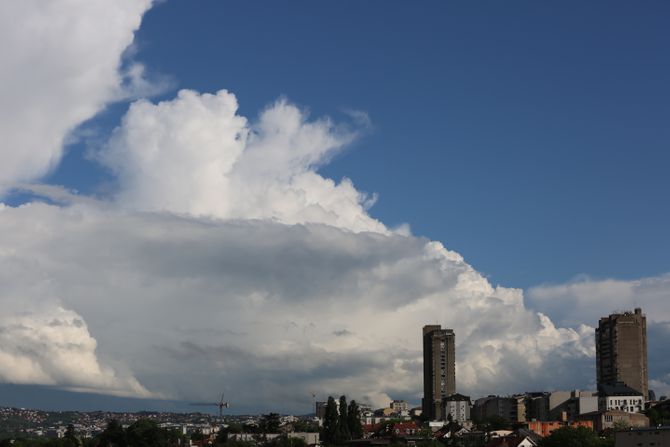 Kiša, sunce, oblaci, vremenska prognoza, Voždovac, Beograd