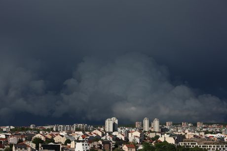 Kiša, sunce, oblaci, vremenska prognoza, Voždovac, Beograd