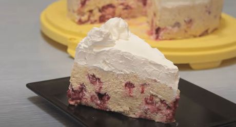 Torta sa malinama Torta sa malinama