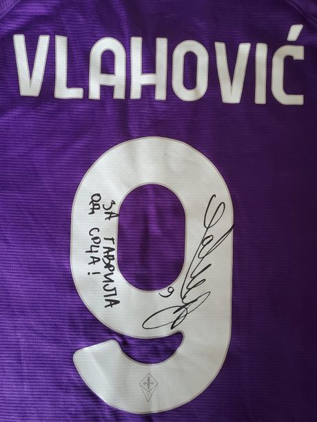 Dresovi, Gavrilo Đurđević, Dušan Vlahović Dresovi, Gavrilo Đurđević, Dušan Vlahović