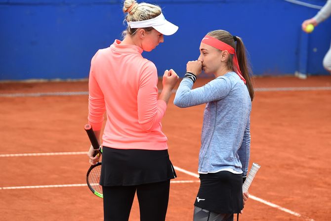 Aleksandra Krunić i Nina Stojanović