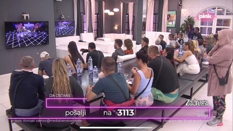 Čitanje pisma Zadrugarima o nagradi za drugoplasiranog