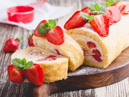 rolat sa jagodama, KOLAČ, KUHINJA, RECEPTI