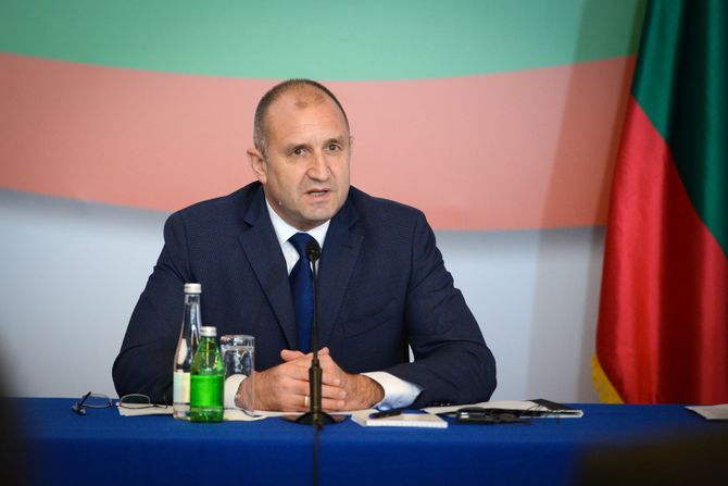 VUCIC RADEV BUGARSKAMANJINA