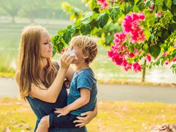 mama dete beba dečja alergija