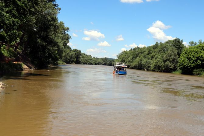 Jagodina, turistički brod, Velika Morava