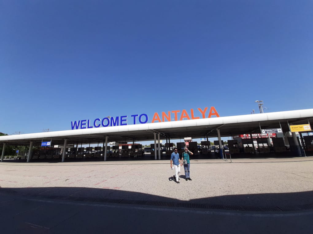 Čistačica na aerodromu zatekla horor scenu u toaletu iz kojeg je izašla devojka: Odmah pozvala hitnu!