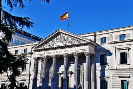 Španski parlament, Španija, Vlada Španije
