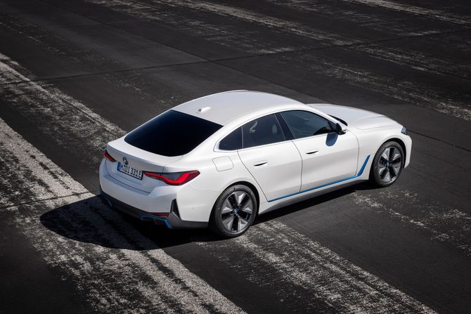 BMW i4 eDrive40 BMW i4 eDrive40