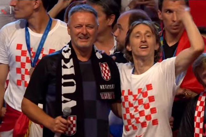 Marko Perković Tompson, Luka Modrić