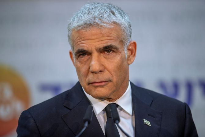 Yair Lapid, Jair Lapid