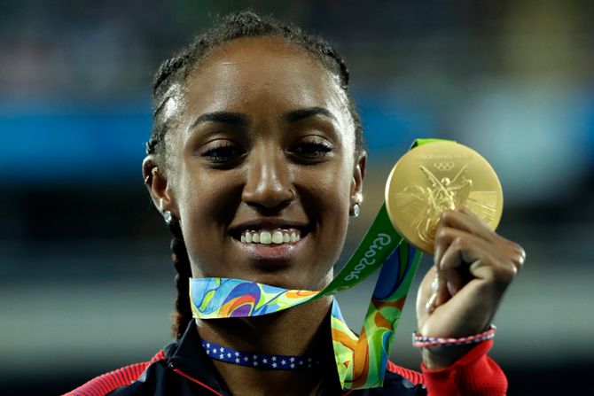 Brianna Rollins McNeal, Brajana Rolins Meknil