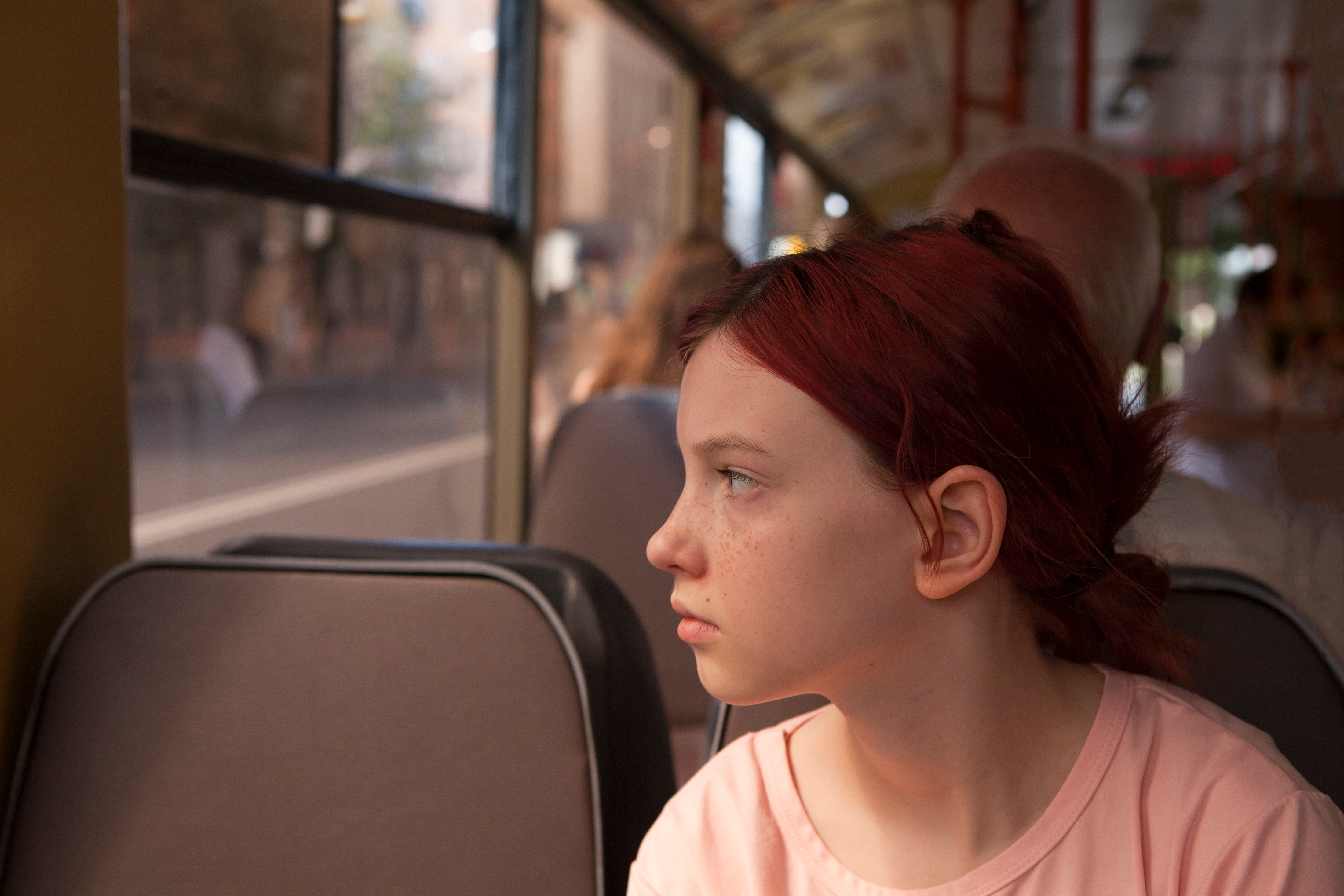 Autističnu devojčicu zaboravili u autobusu, umrla na vrućini u mukama: "Telesna temperatura joj je bila 42°C"