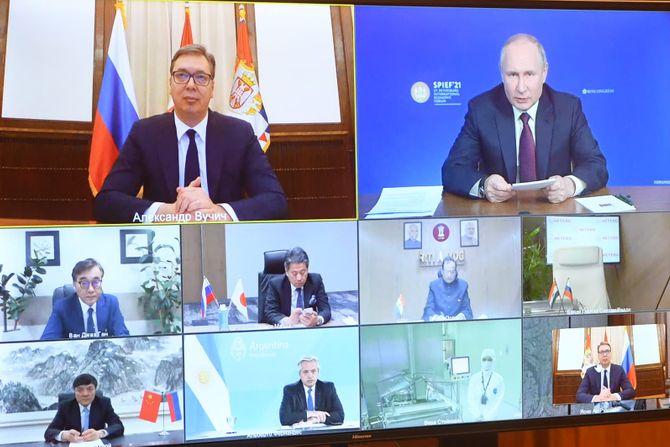 Vladimir Putin i Aleksandar Vučić, sastanak Početak proizvodnje vakcine na Torlaku