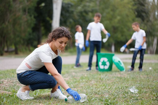 Zaštita životne sredine, skupljanje đubreta, recikliranje, reciklaža