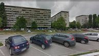 Centimetri do pada! Šta rade ova deca? Novobeograđani besni: "Išli su redom, peli se po krovovima, razbijali"
