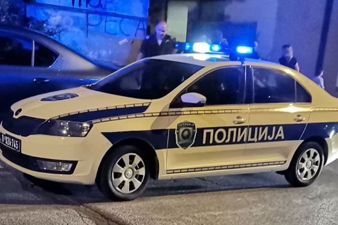 dečak upao u rupu na Zvezdari, policija, uviđaj