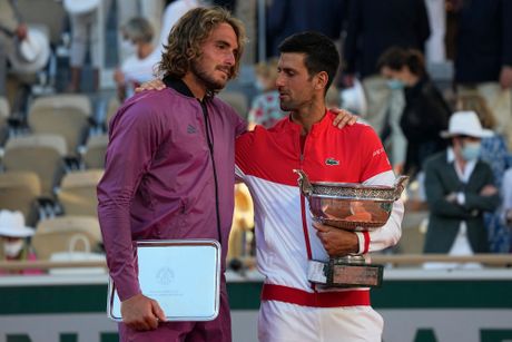 Rolan Garos, Novak Đoković, Stefanos Cicipas Rolan Garos, Novak Đoković, Stefanos Cicipas