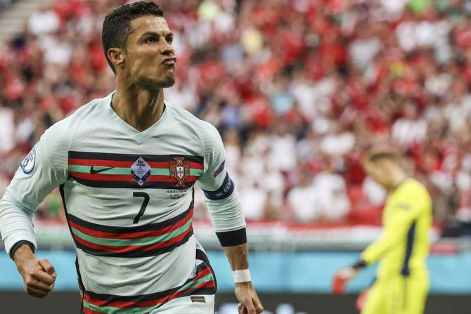 kristijano ronaldo kristijano ronaldo