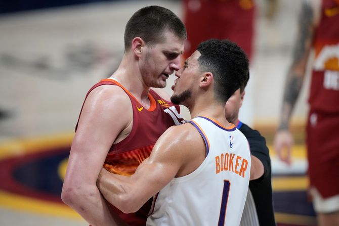 Nikola Jokić, Devin Buker Nikola Jokić, Devin Buker