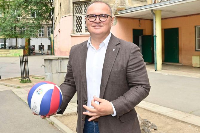 Goran Vesić Goran Vesić