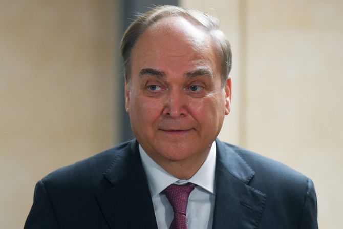 Anatoly Antonov, Anatolij Antonov,