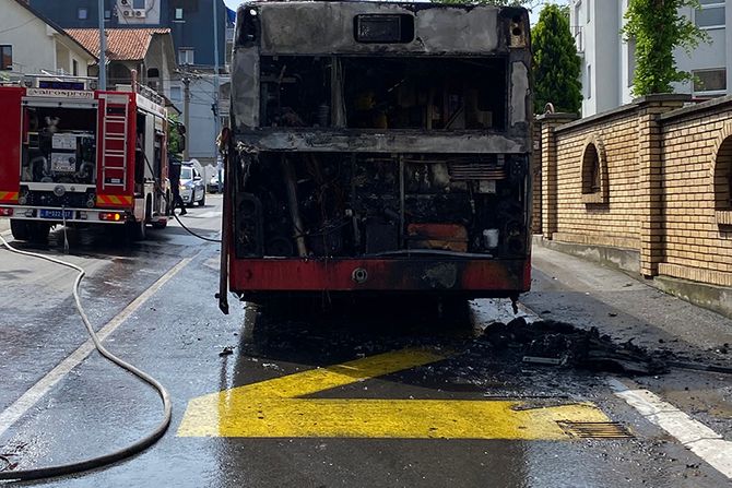 Autobus požar