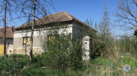 Crna Bara - porodična stambena zgrada DOBOŠ