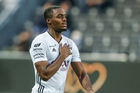 Julien Ngoy, Žulijen Ngoj Julien Ngoy, Žulijen Ngoj