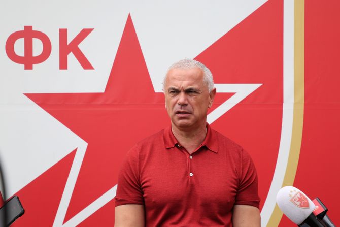 FK Crvena Zvezda, Početak Priprema