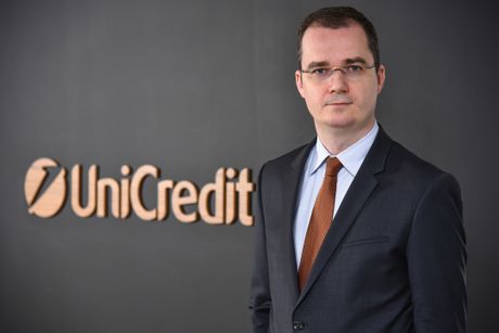 UniCredit banka UniCredit banka