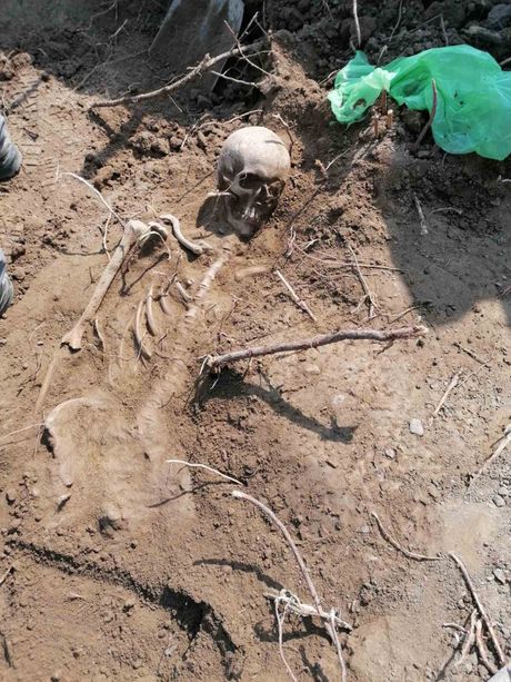 Skeleti, selo Maskare Skeleti, selo Maskare