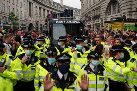 London protesti