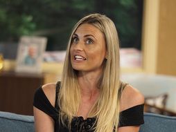 Carla Bellucci, Karla Beluči