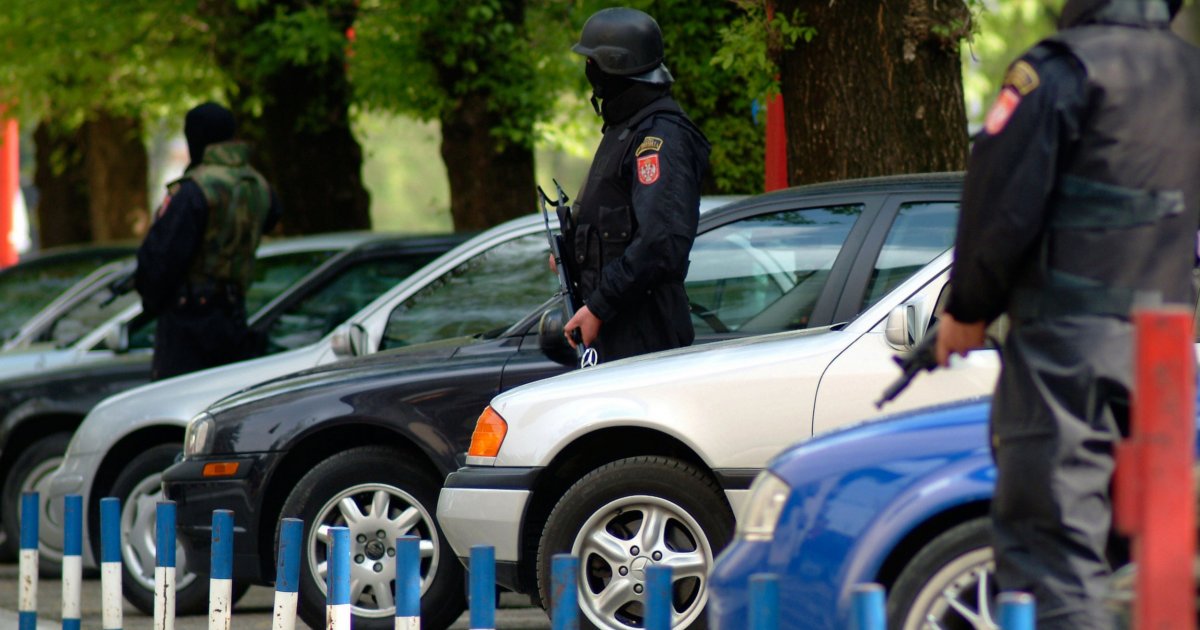 Завершена велика акција полиције у Калесији, Живиницама и више градова у РС: 13 ухапшених, пронађено оружје