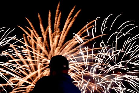 Četvrti jul 4. jul Dan nezavisnosti Četvrti jul 4. jul Dan nezavisnosti