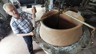 Milun je napravio džinovski lonac za svadbarski kupus: U njega staje 400 kg kupusa i 130 kg mesa