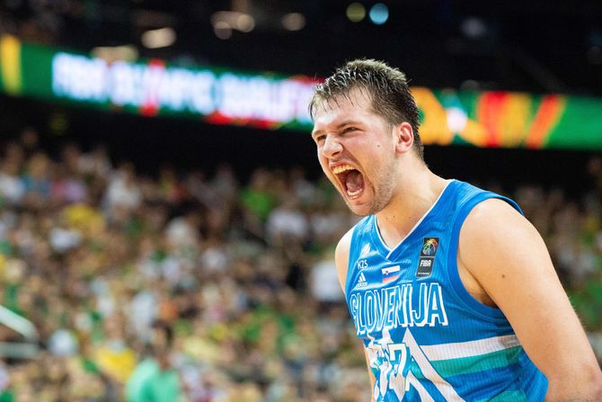 Luka Dončić, košarkaška reprezentacija Slovenije, Slovenija