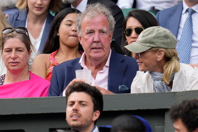 Džeremi Klarkson na meču tenis Vimbldon finale Novak Đoković Džeremi Klarkson na meču tenis Vimbldon finale Novak Đoković