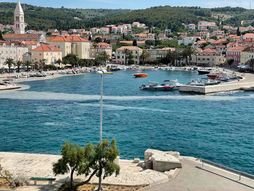 Supetar, ostrvo Brač