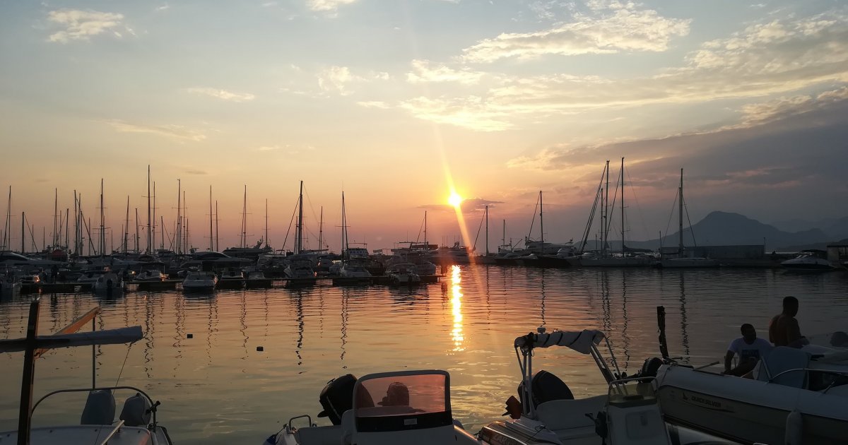 Velika promena na Jadranu: Iz Bara se ove godine trajektom neće moći do Barija, poznato i zašto