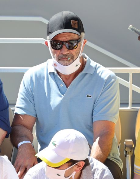 Mel Gibson Mel Gibson