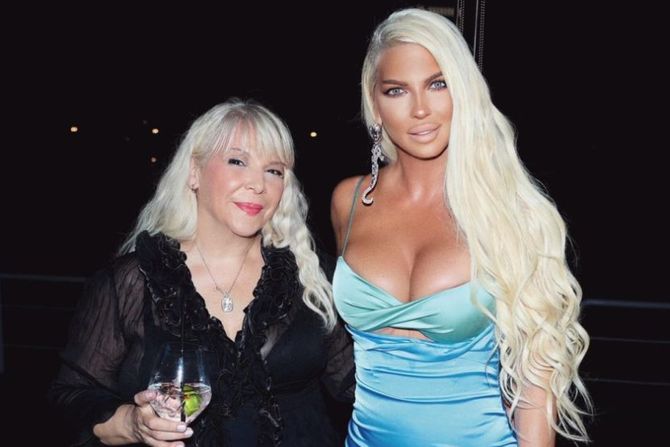 Jelena Karleuša, tetka Danijela Jelena Karleuša, tetka Danijela