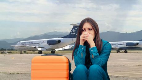 Montenegro erlajns, Montenegro airlines, devojka, žena, zakasnila na avion
